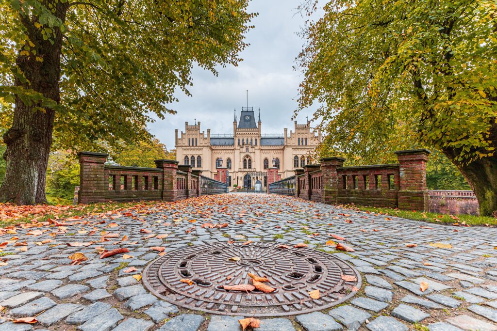 Blick auf die Evenburg in Leer (Ostfriesland)